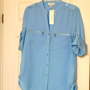 Small quarter sleeve shiny baby blue shirt S